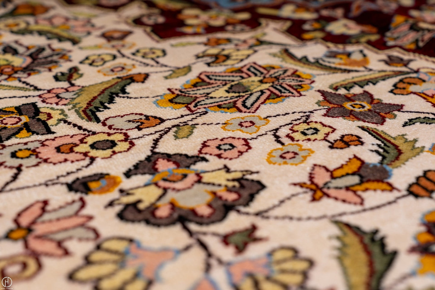 Egyptian Handmade Rug #18 - 132*192cm - Image 9