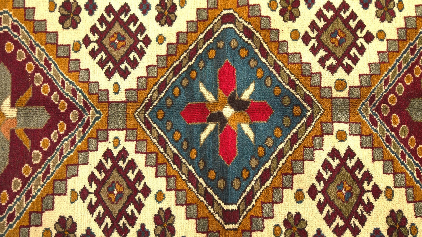 Egyptian Handmade Rug #33 - 136*198cm - Image 10