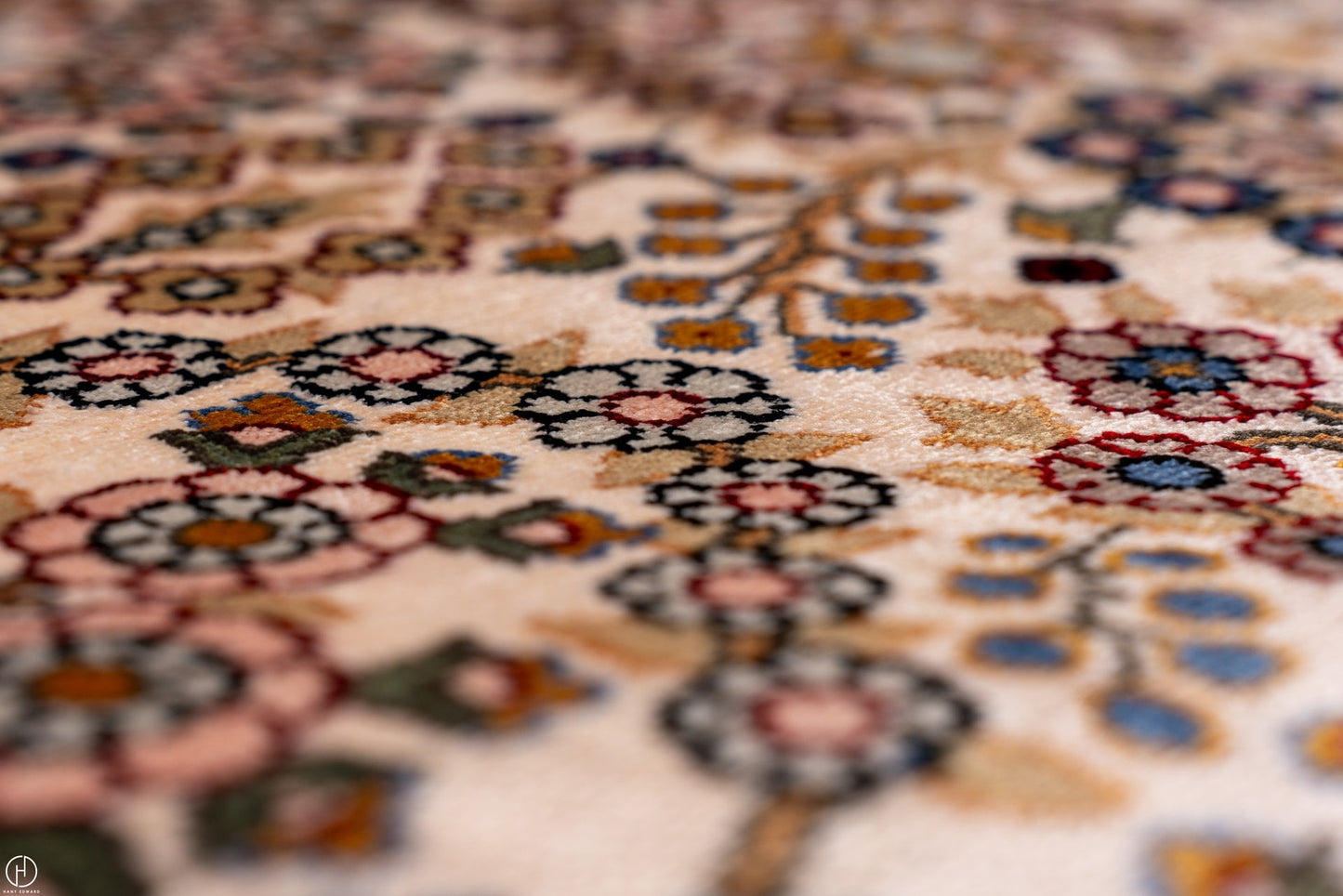 Egyptian Handmade Rug #27 - 154*216cm - Image 6