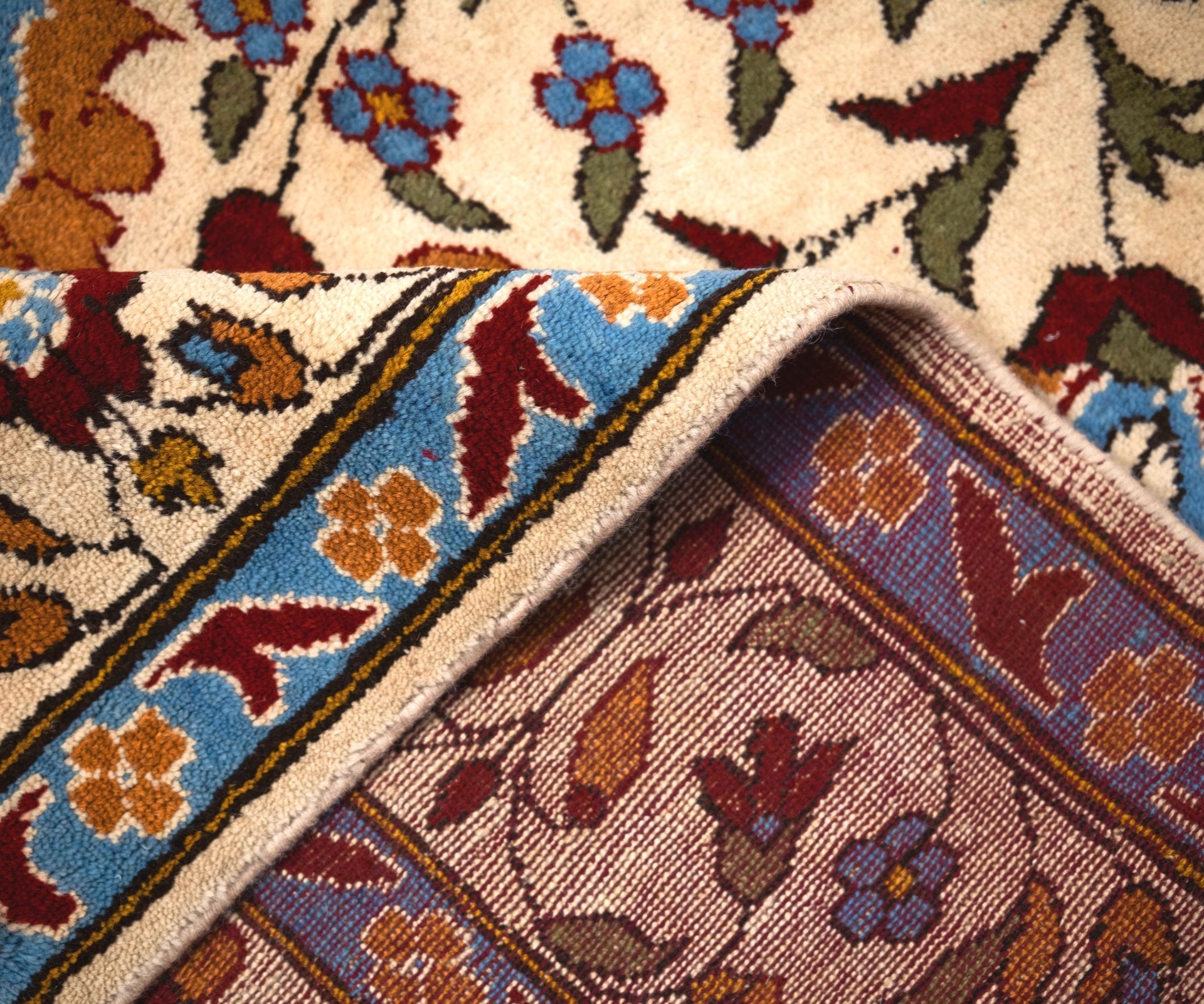 Egyptian Handmade Rug #42 - 198*307cm - Image 5