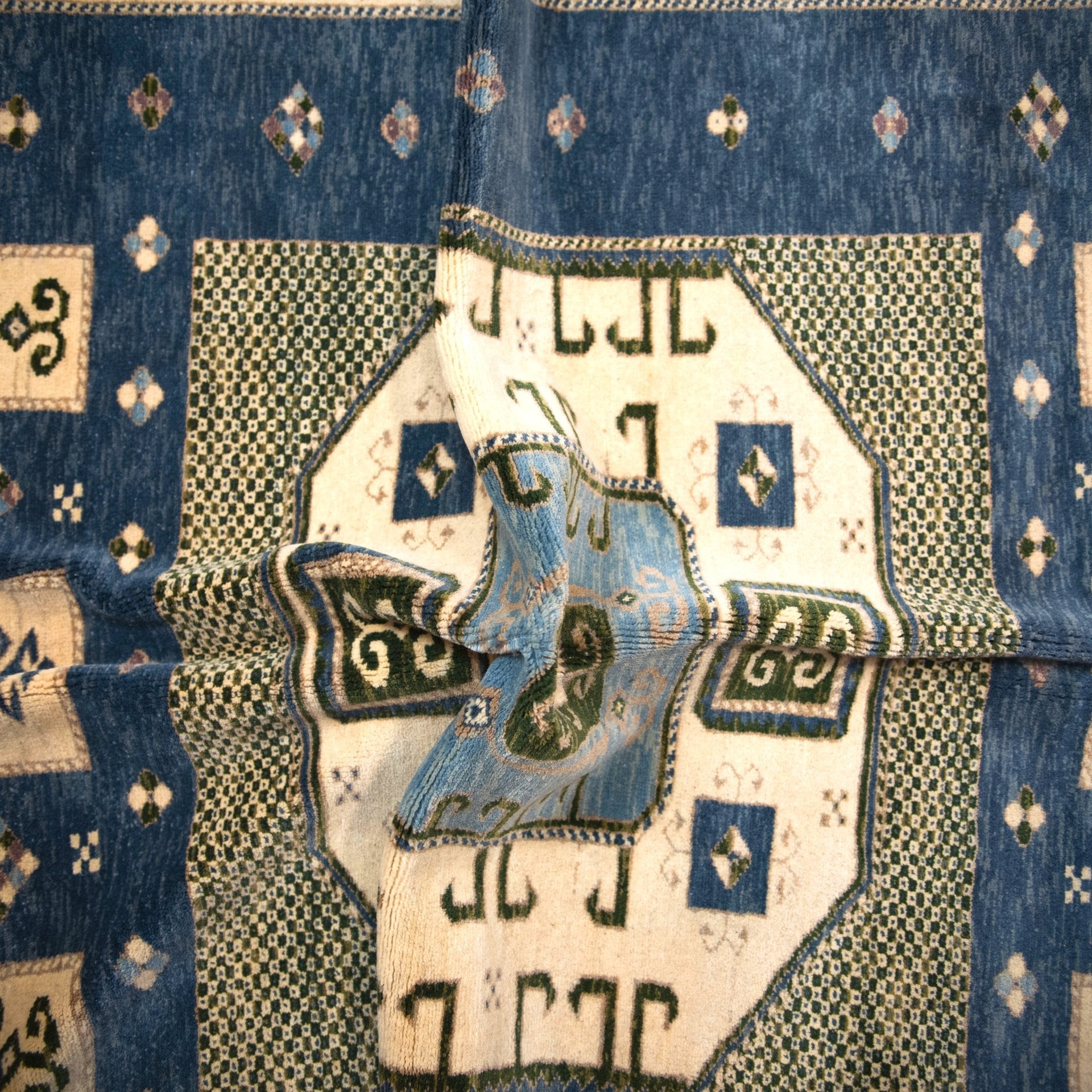 Egyptian Handmade Rug #52 - 215*156cm - Image 5