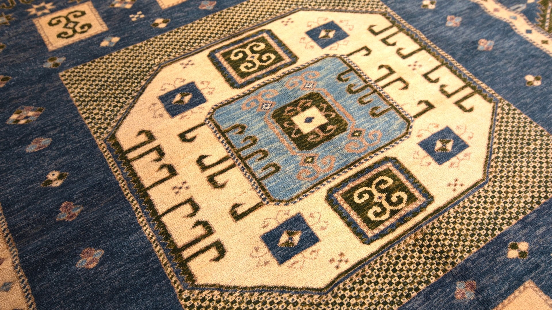 Egyptian Handmade Rug #52 - 215*156cm - Image 14