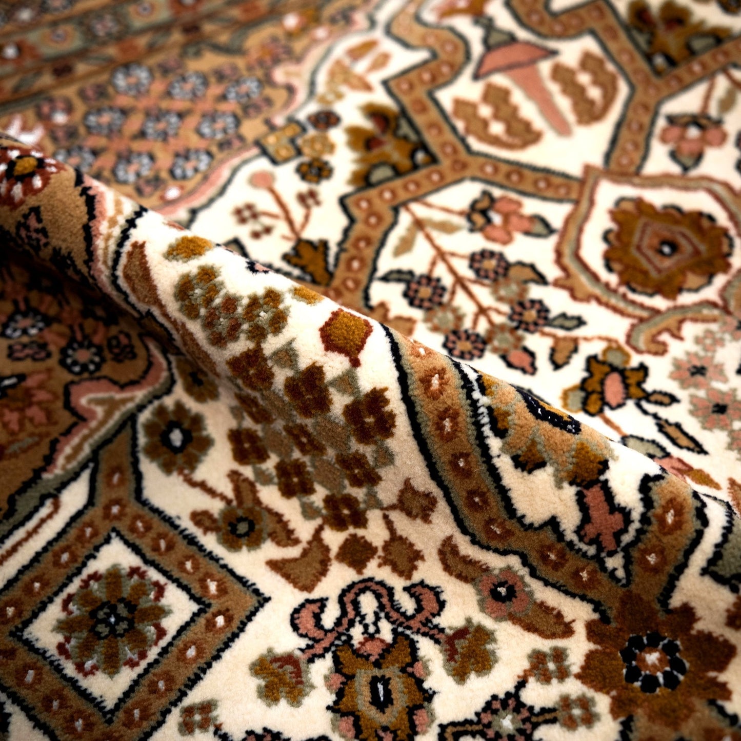 Egyptian Handmade Rug #59 - 167*258cm - Image 8