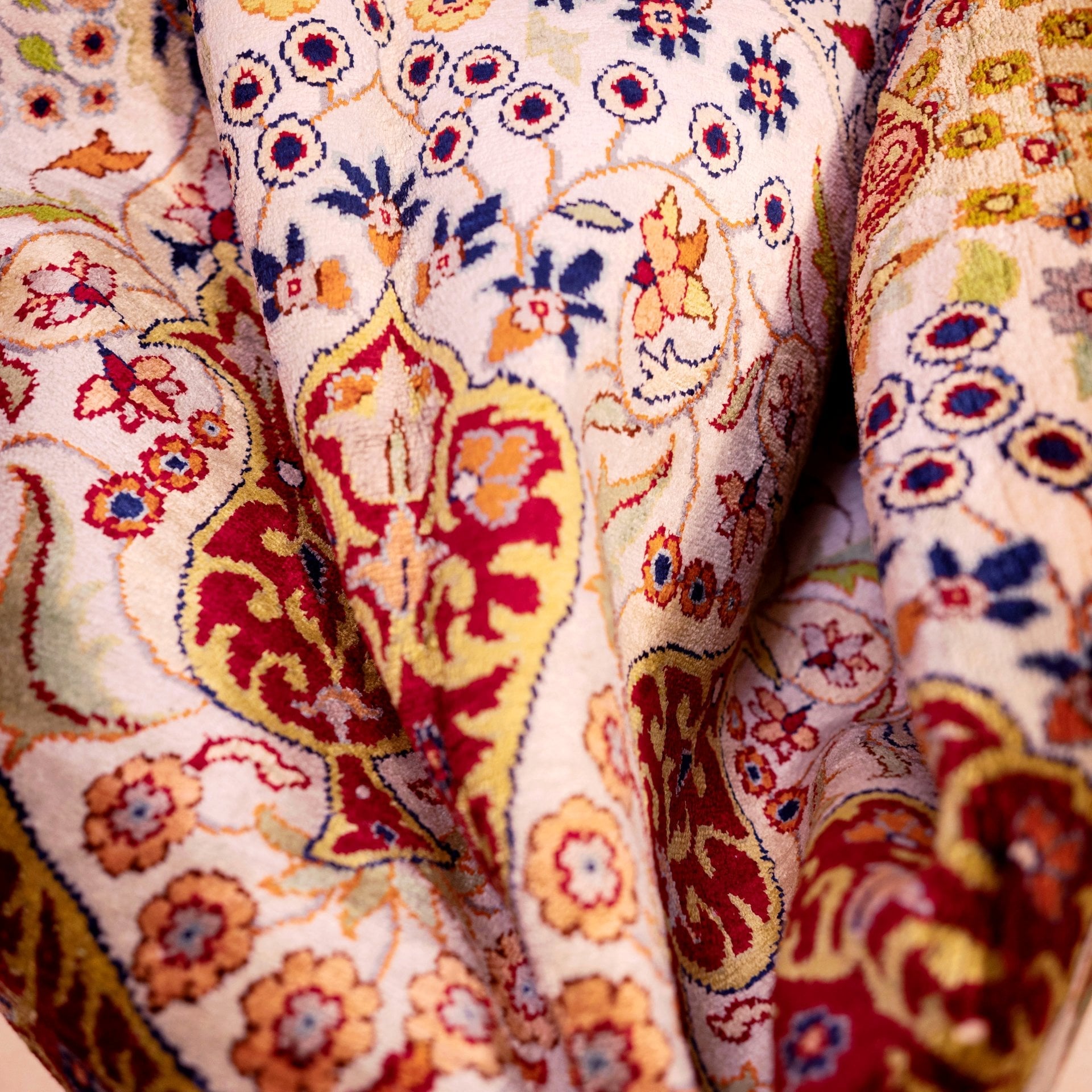 Egyptian Handmade Rug #68 - 264*168cm - Image 8