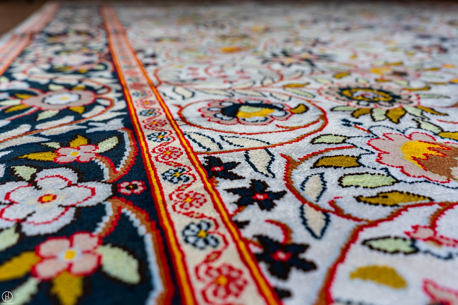 Egyptian Handmade Rug #7 - 165*240cm - Image 7