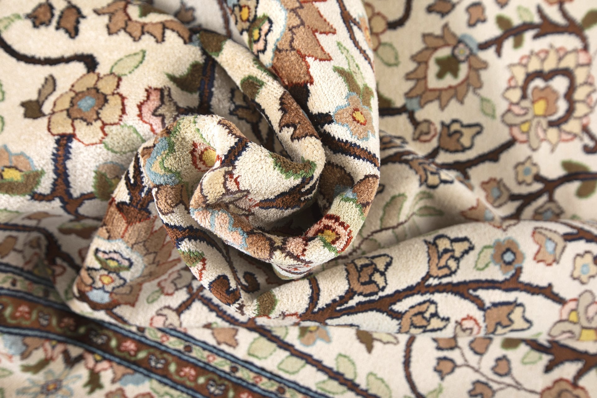 Egyptian Handmade Rug #93 - 223*156cm - Image 10